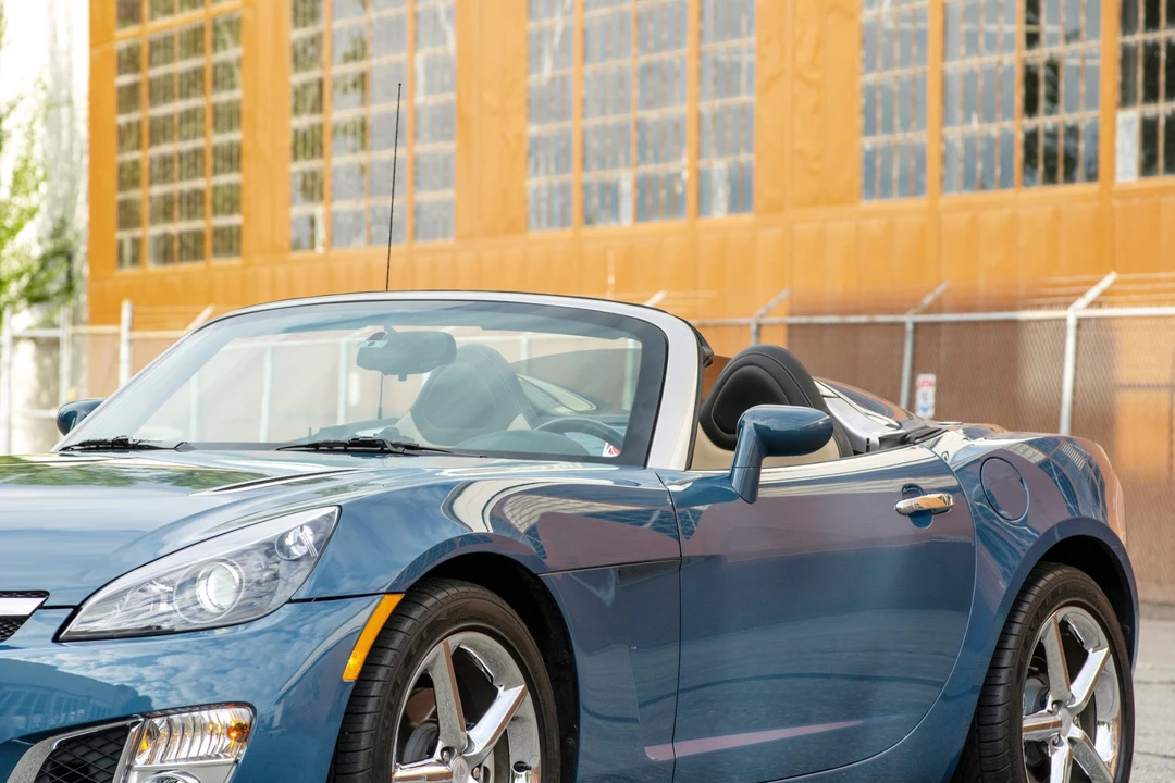 2007 Saturn Sky Red Line - Image 14 of 31