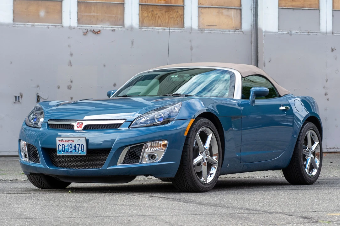 2007 Saturn Sky Red Line - Image 2 of 31
