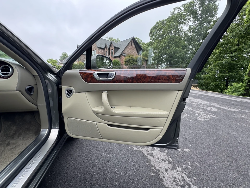 2008 Bentley Continental Flying Spur - Image 28 of 31