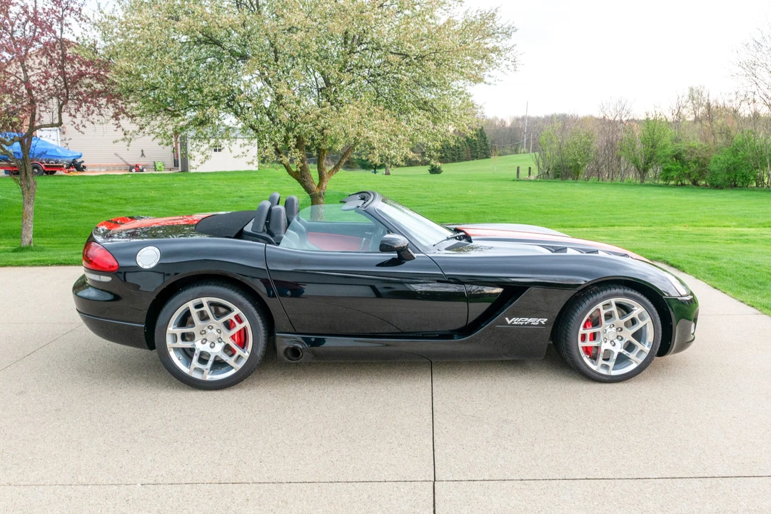 2008 Dodge Viper 4th Gen - Image 5 of 31