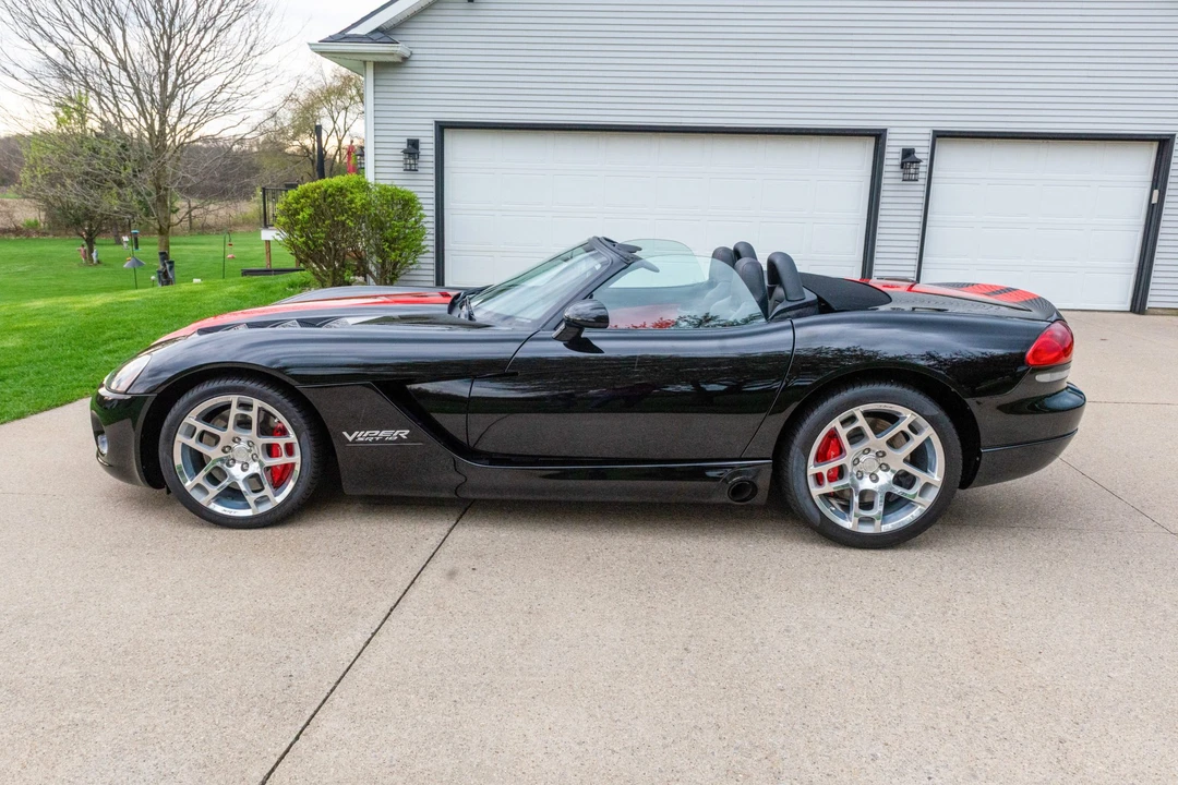 2008 Dodge Viper 4th Gen - Image 9 of 31