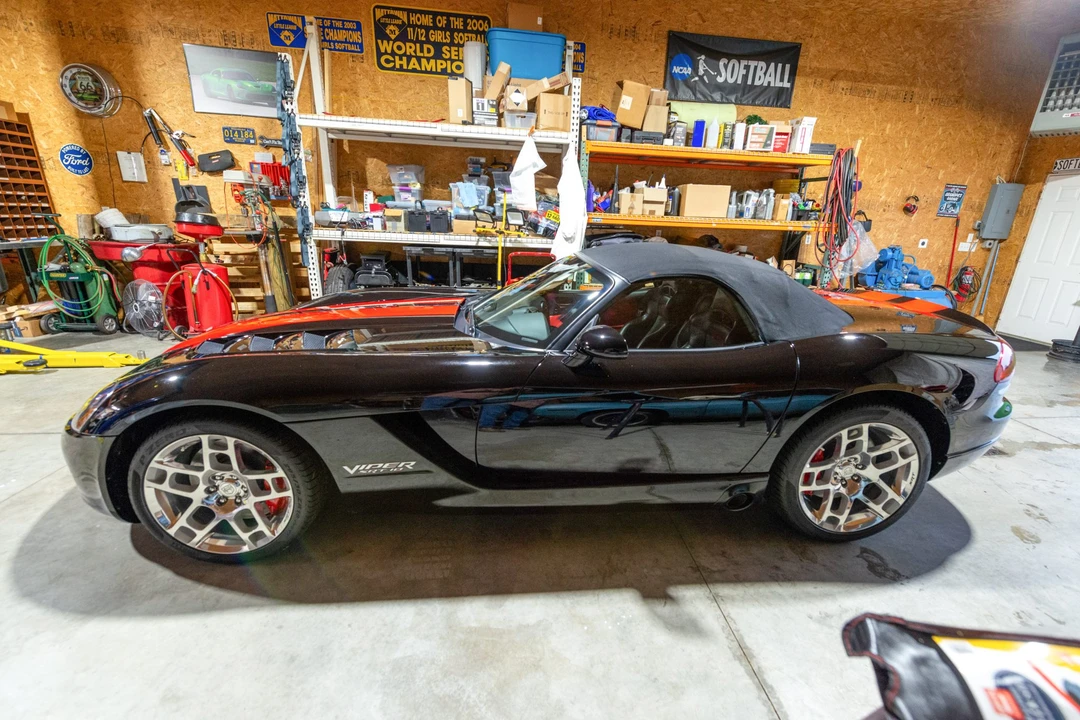 2008 Dodge Viper 4th Gen - Image 16 of 31