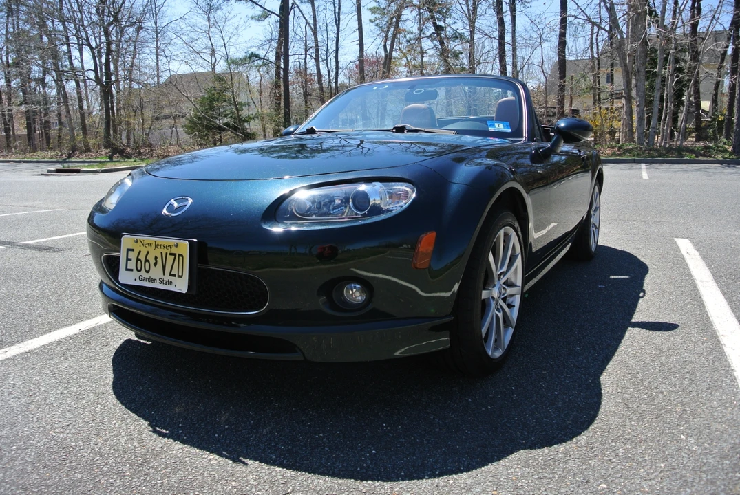 2008 Mazda NC MX-5 Miata - Image 2 of 31