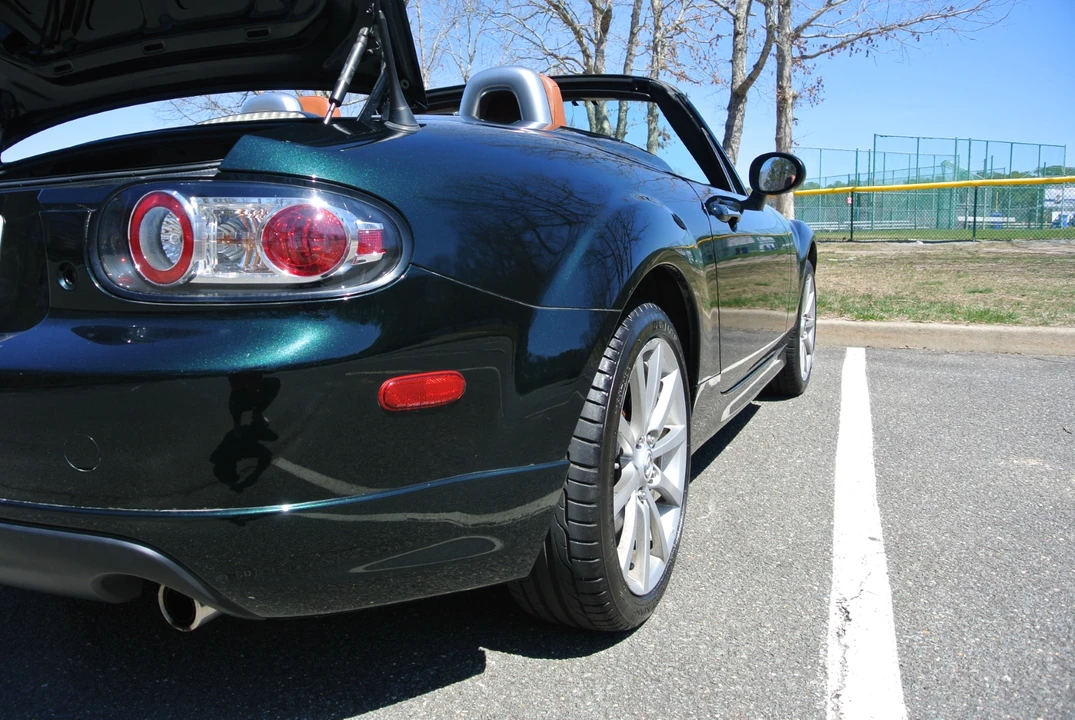 2008 Mazda NC MX-5 Miata - Image 19 of 31