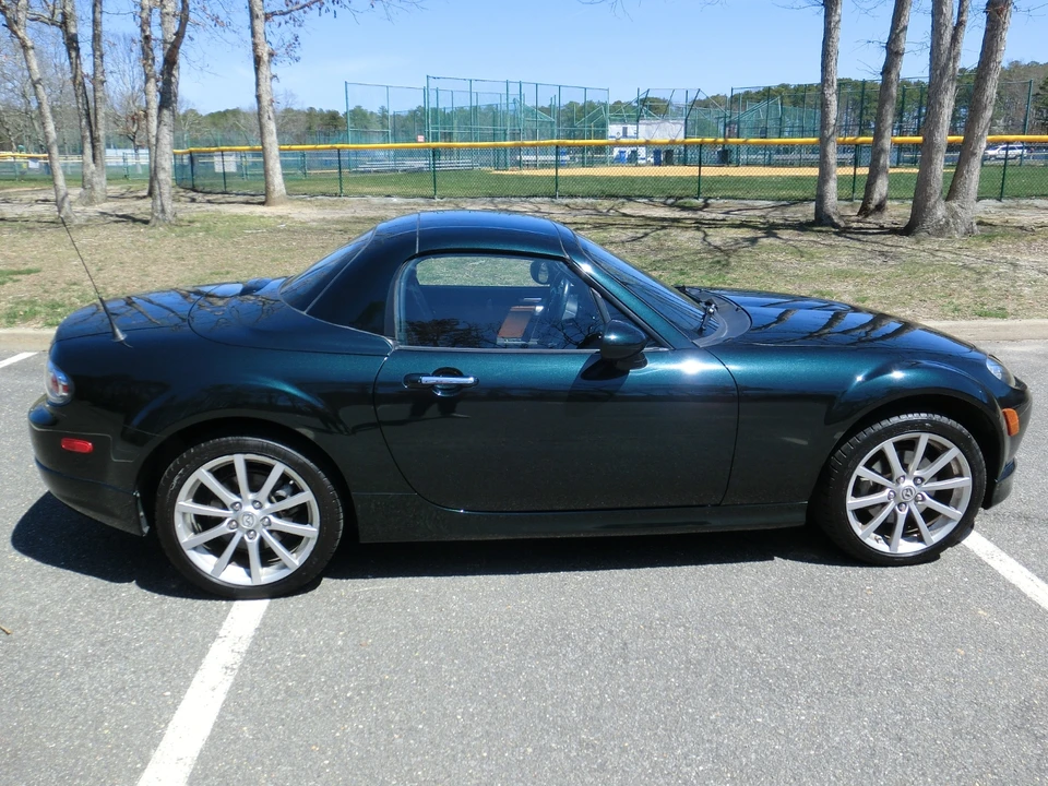 2008 Mazda NC MX-5 Miata - Image 15 of 31