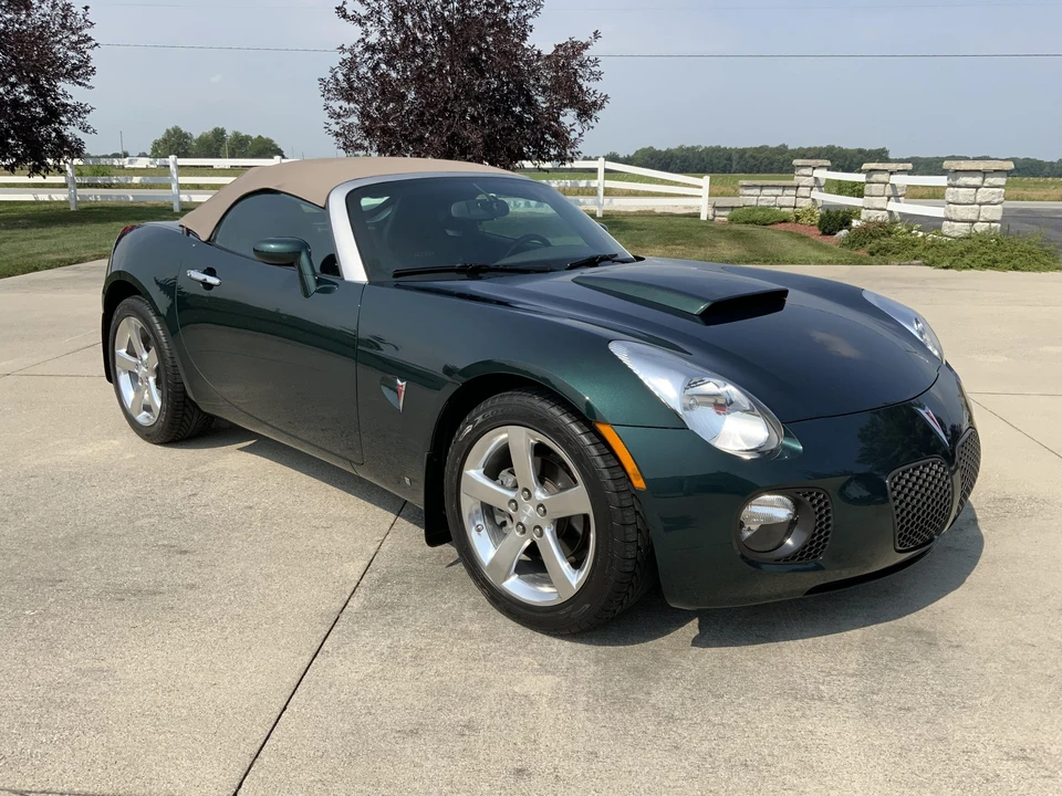 2008 Pontiac Solstice GXP - Image 10 of 31