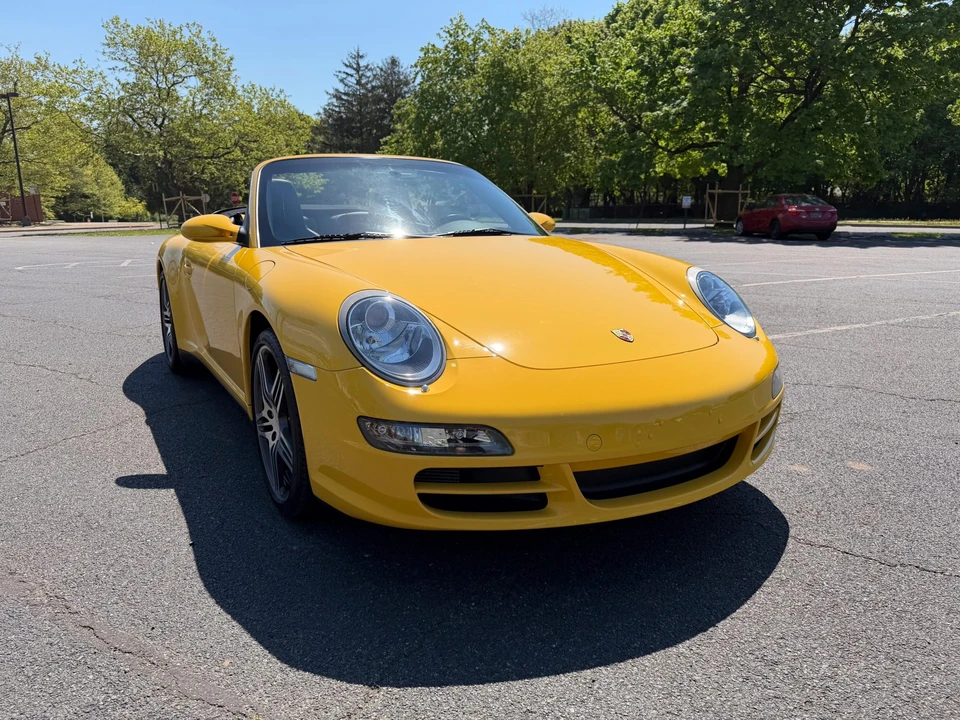 2008 Porsche 997 Carrera 4 - Image 8 of 31