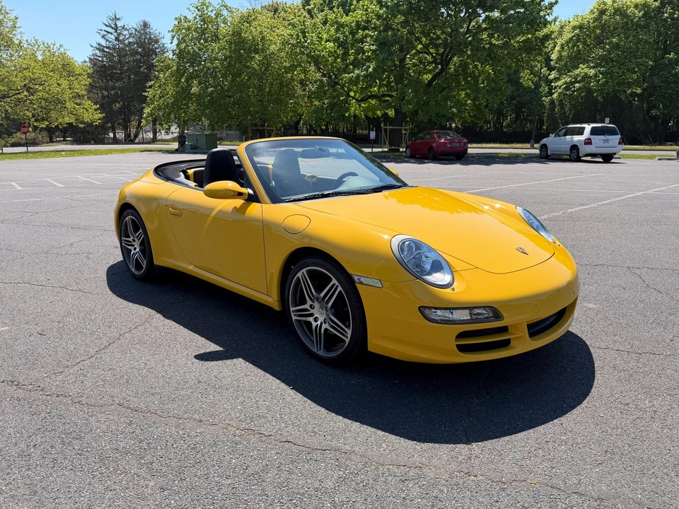 2008 Porsche 997 Carrera 4 - Image 13 of 31