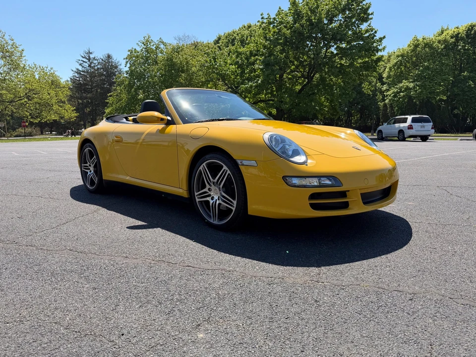 2008 Porsche 997 Carrera 4 - Image 15 of 31