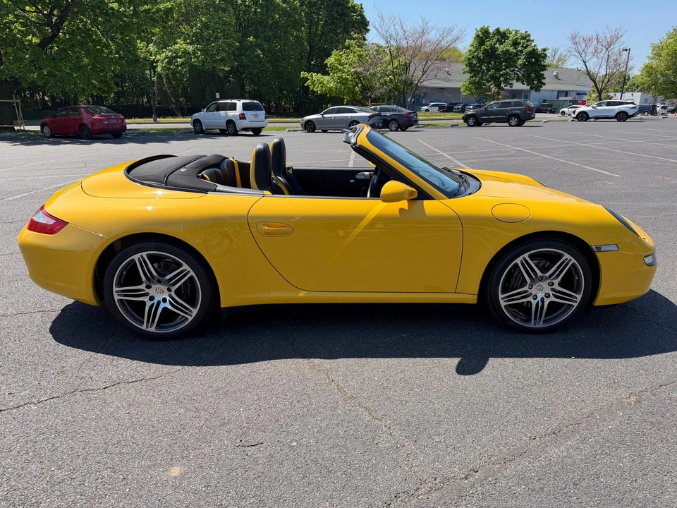 2008 Porsche 997 Carrera 4 - Image 18 of 31