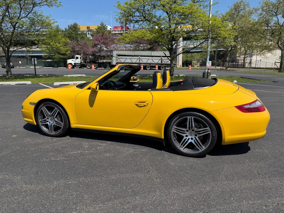 2008 Porsche 997 Carrera 4 - Image 28 of 31