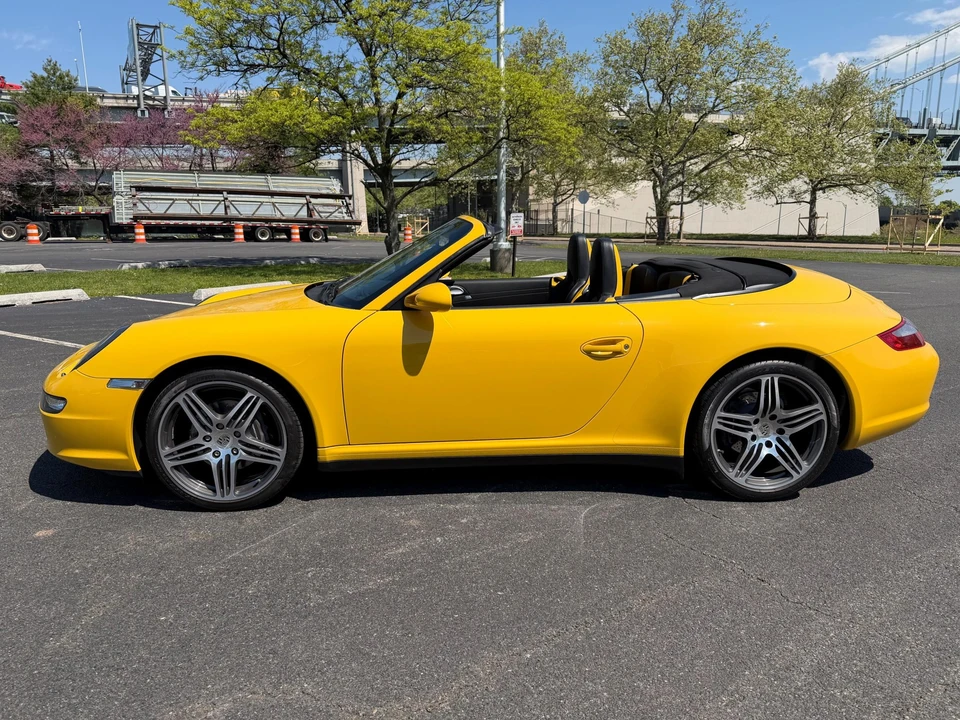 2008 Porsche 997 Carrera 4 - Image 29 of 31