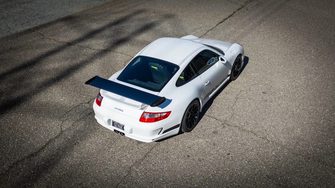 2008 Porsche 997 GT3 RS - Image 29 of 31