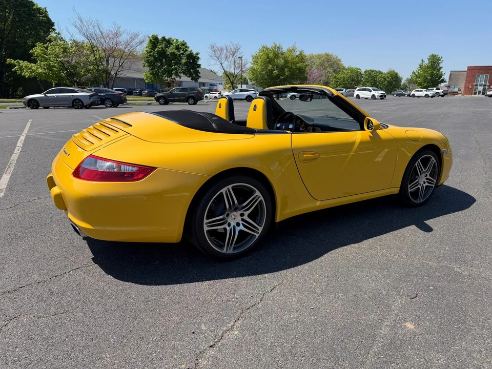 2008 Porsche 997 Carrera 4 - Image 29 of 31