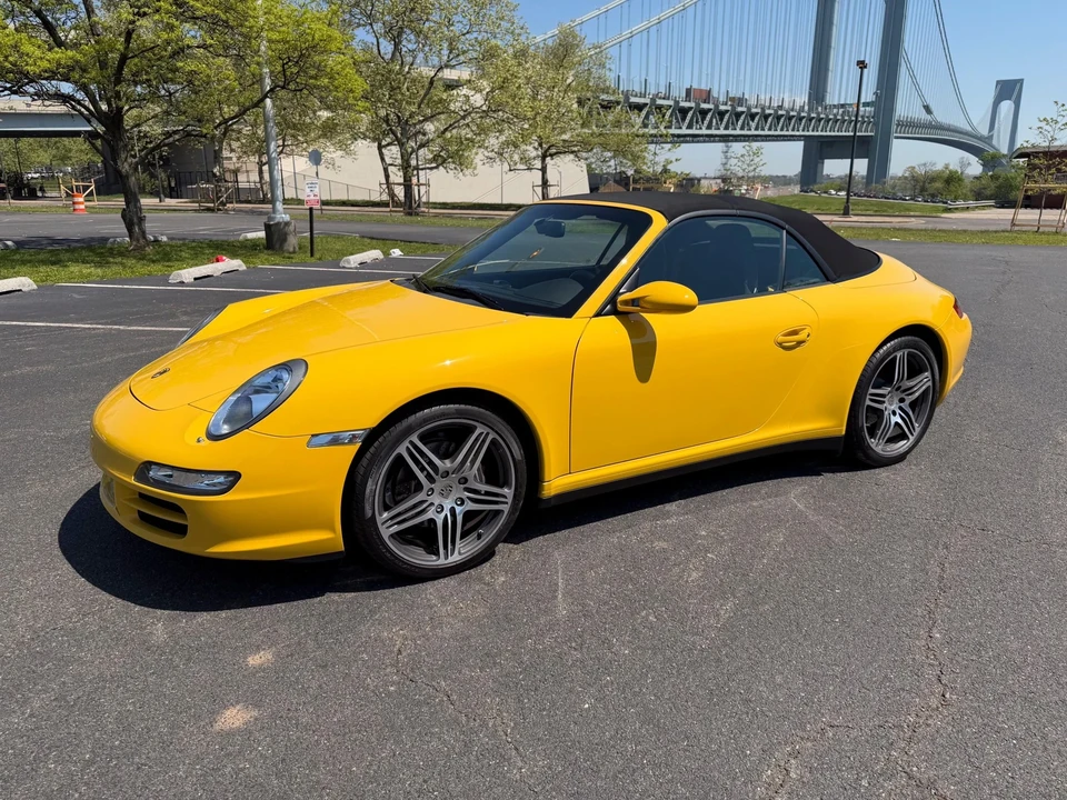 2008 Porsche 997 Carrera 4 - Image 8 of 31