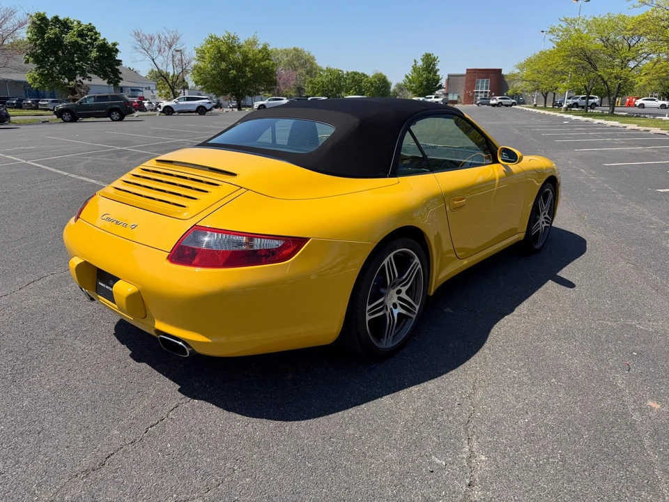 2008 Porsche 997 Carrera 4 - Image 28 of 31
