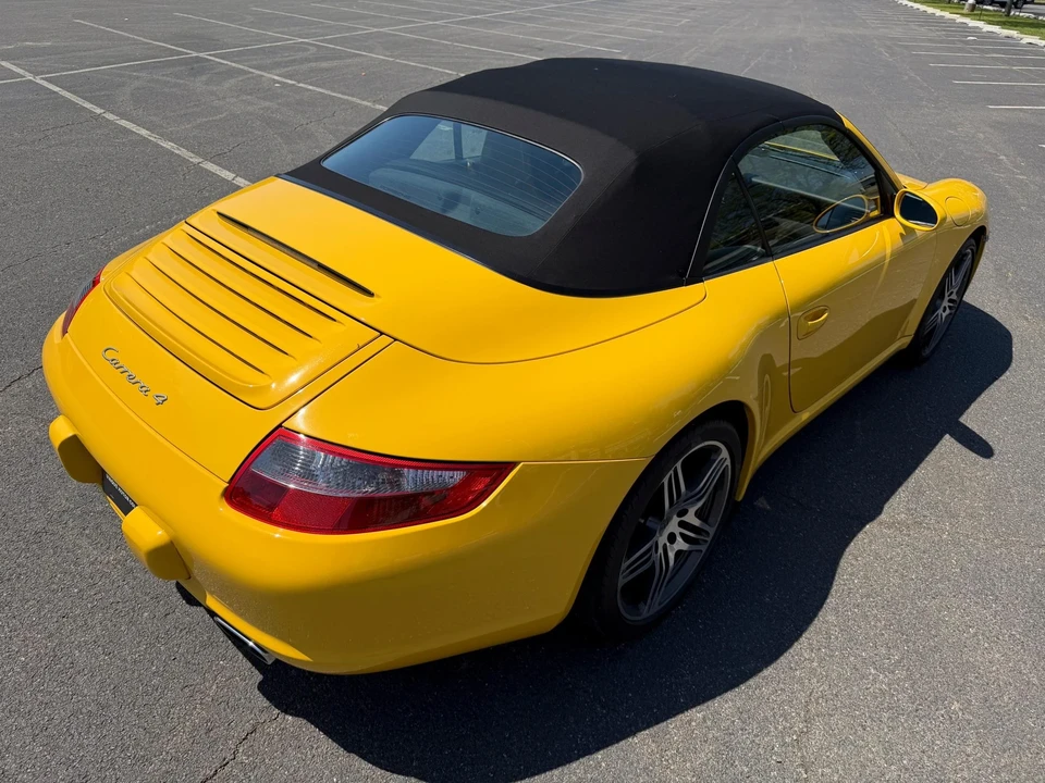 2008 Porsche 997 Carrera 4 - Image 27 of 31