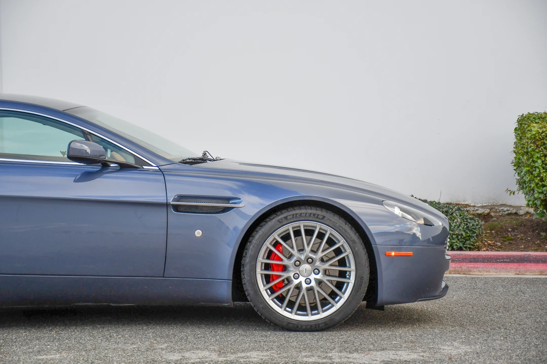 2009 Aston Martin V8 Vantage (2006-2017) - Image 31 of 31