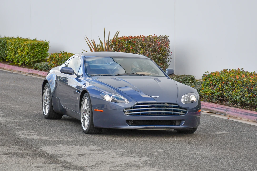 2009 Aston Martin V8 Vantage (2006-2017) - Image 6 of 31