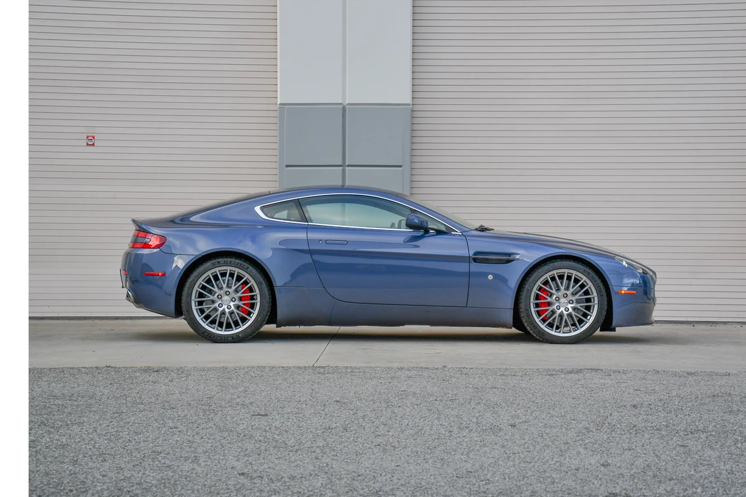 2009 Aston Martin V8 Vantage (2006-2017) - Image 16 of 31