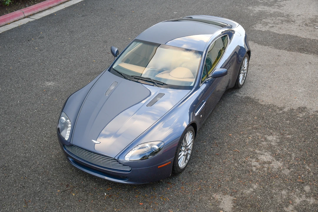 2009 Aston Martin V8 Vantage (2006-2017) - Image 3 of 31