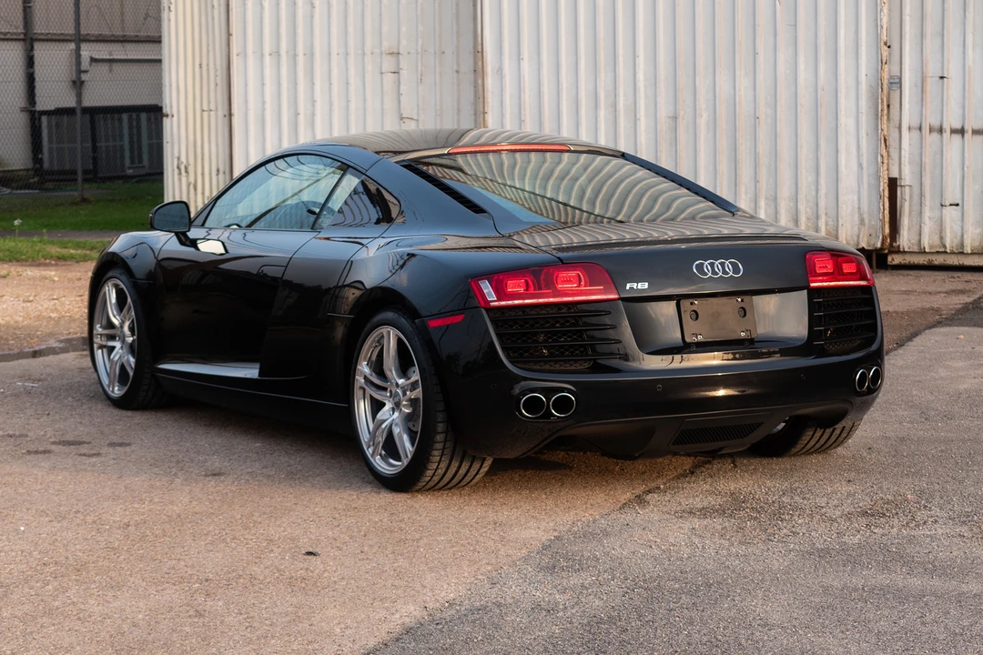 2009 Audi 42 R8 - Image 13 of 31