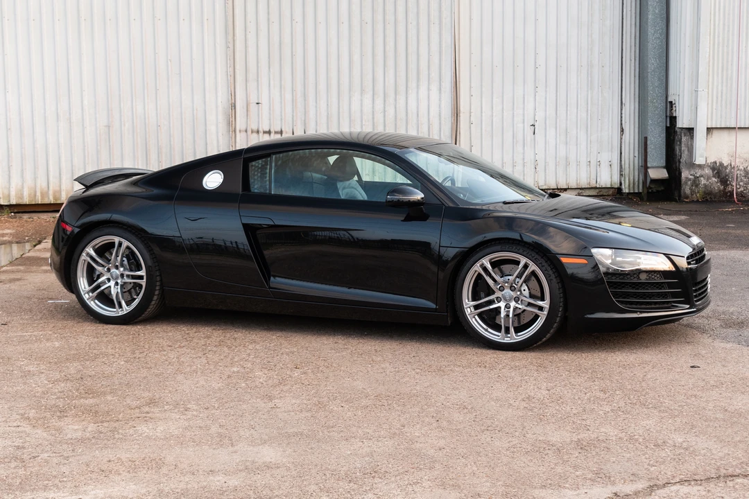 2009 Audi 42 R8 - Image 26 of 31