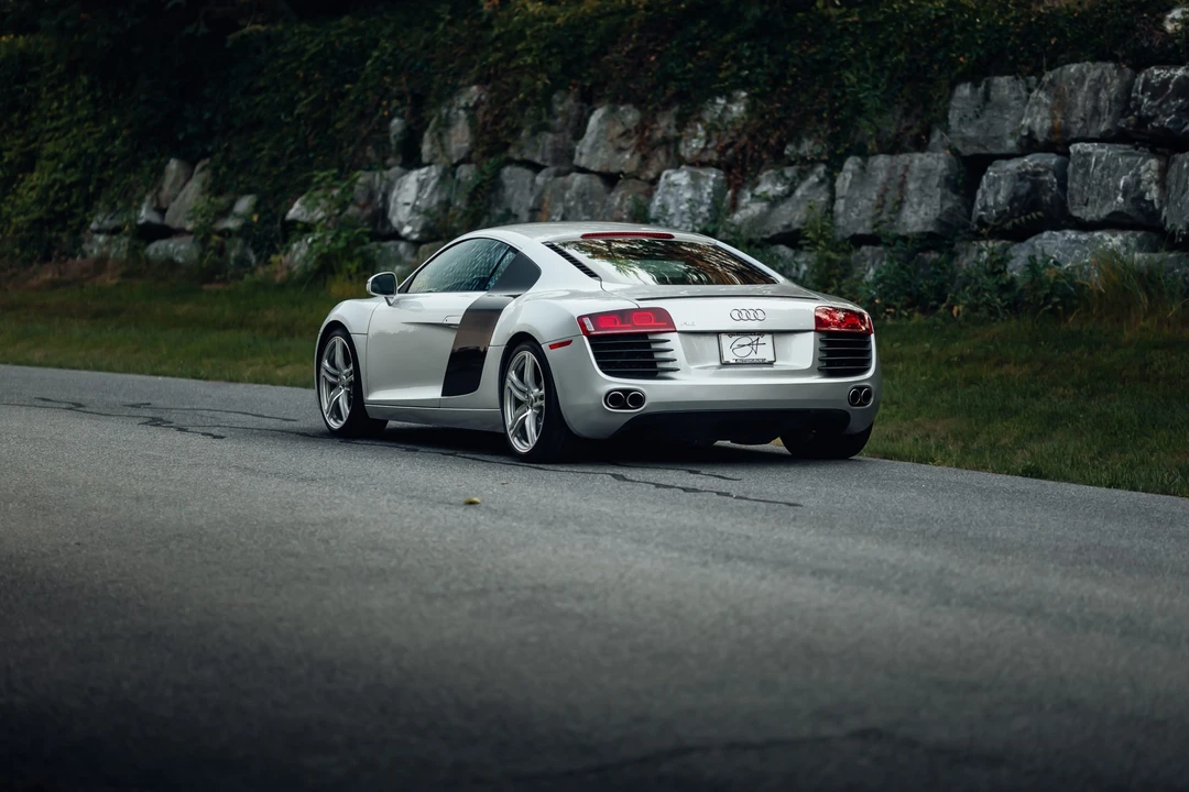 2009 Audi 42 R8 - Image 28 of 31