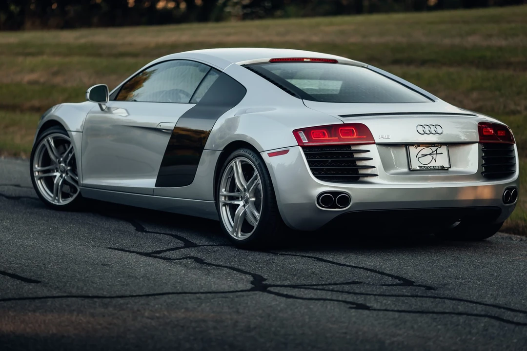 2009 Audi 42 R8 - Image 29 of 31