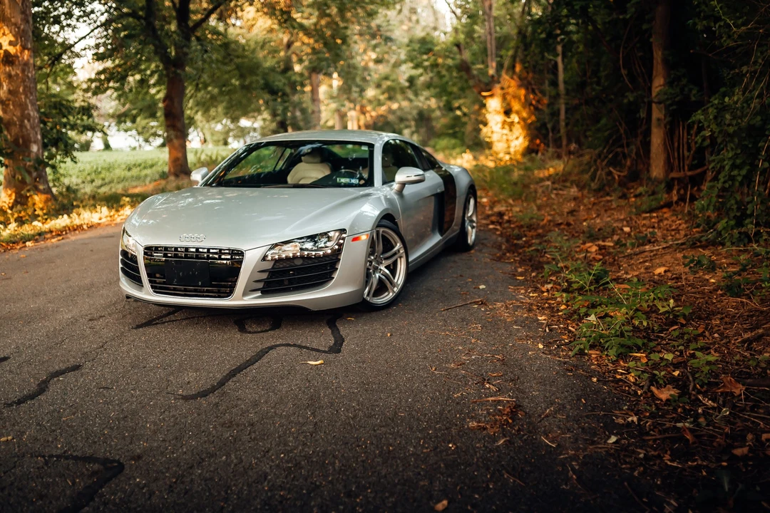 2009 Audi 42 R8 - Image 6 of 31