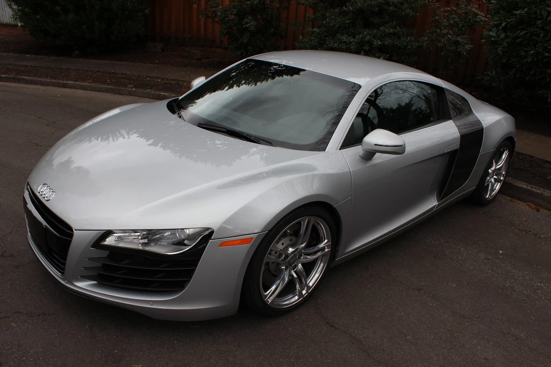 2009 Audi 42 R8 - Image 2 of 31