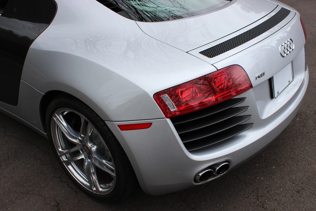 2009 Audi 42 R8 - Image 30 of 31