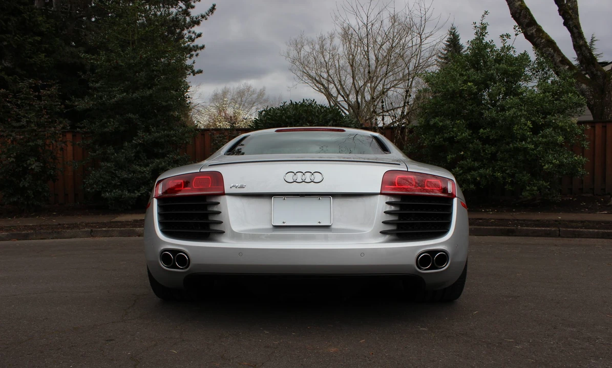 2009 Audi 42 R8 - Image 8 of 31