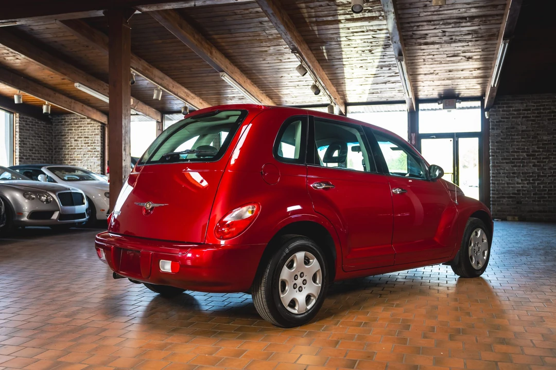 2009 Chrysler PT Cruiser - Image 17 of 31