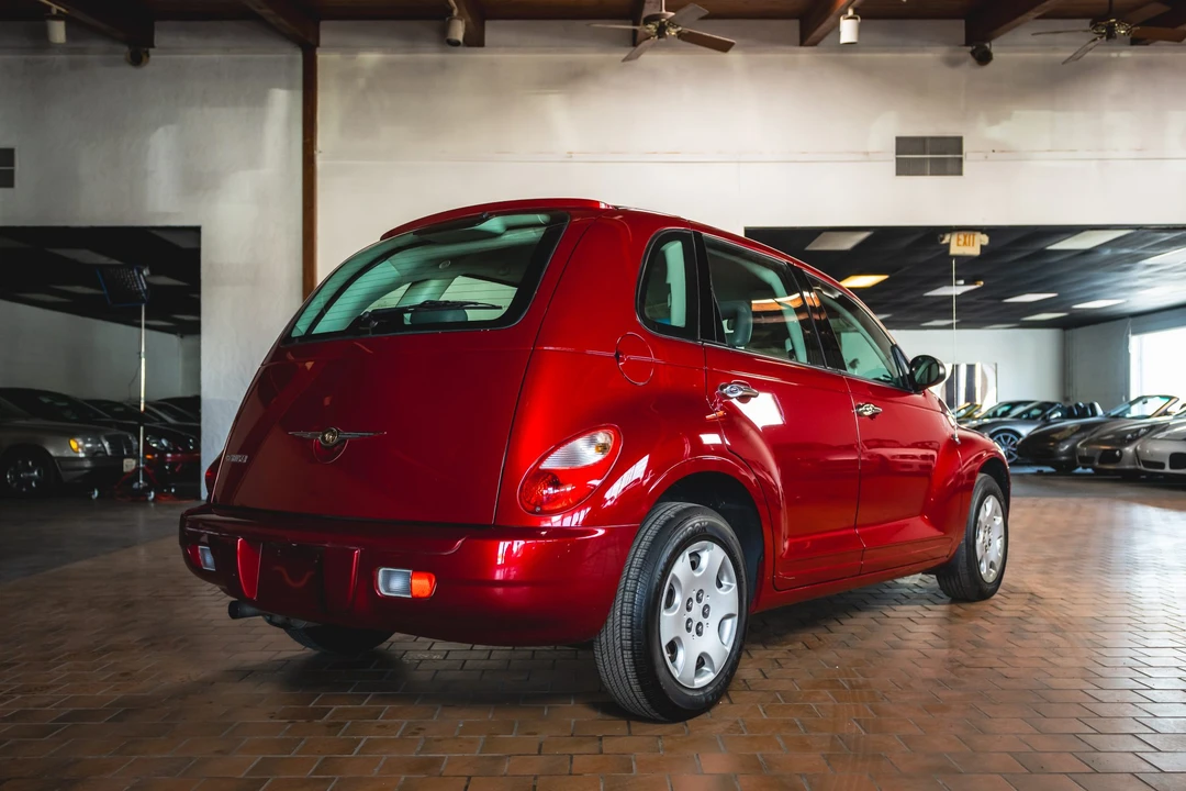 2009 Chrysler PT Cruiser - Image 15 of 31