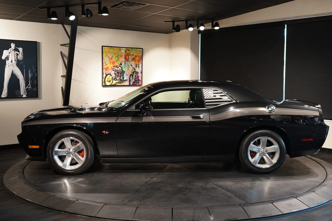 2009 Dodge Challenger 3rd Gen - Image 19 of 31