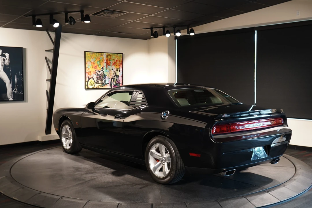 2009 Dodge Challenger 3rd Gen - Image 24 of 31