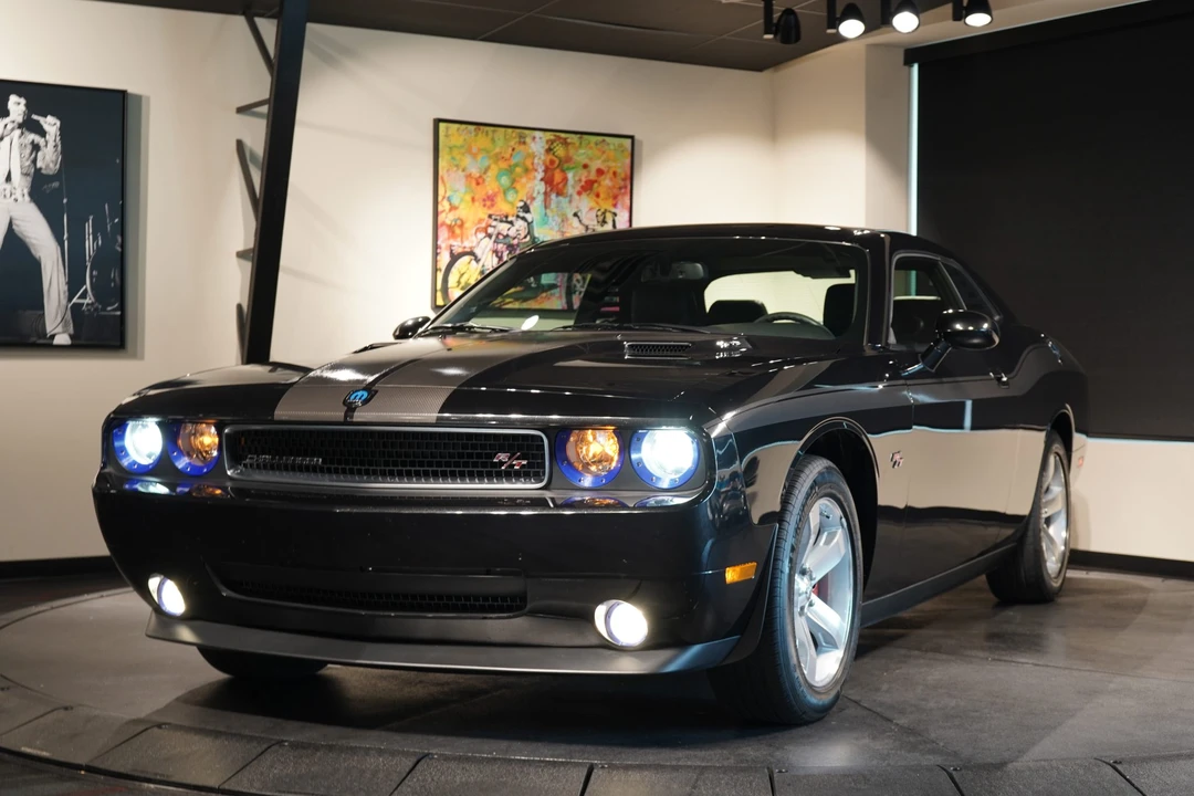 2009 Dodge Challenger 3rd Gen - Image 12 of 31