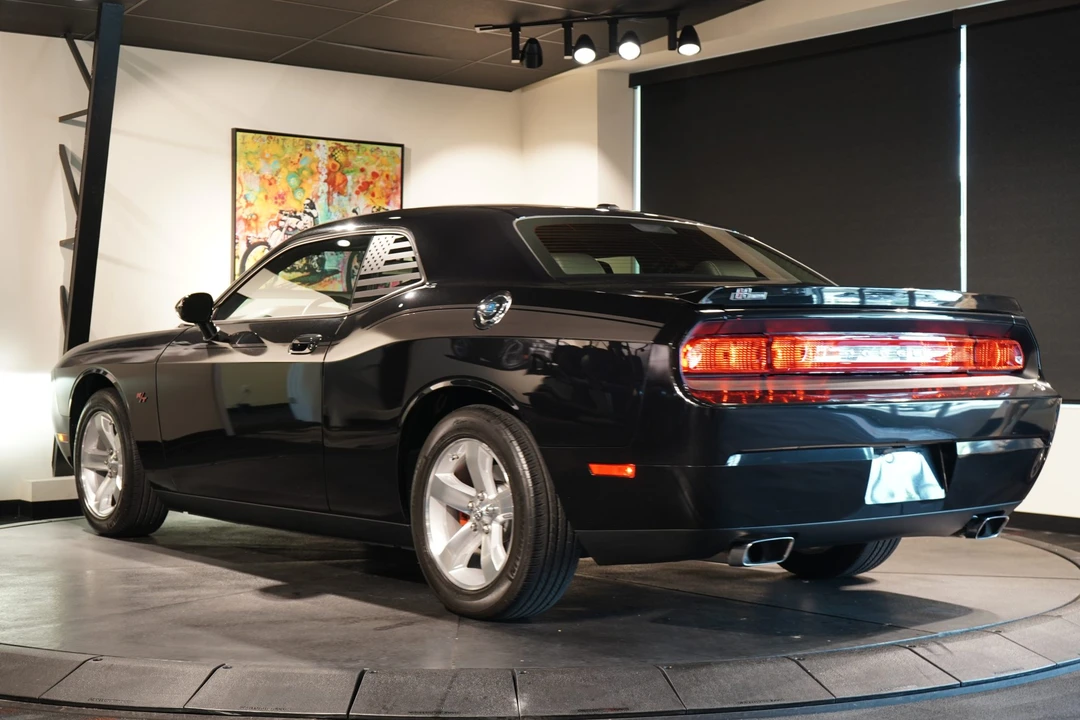 2009 Dodge Challenger 3rd Gen - Image 25 of 31