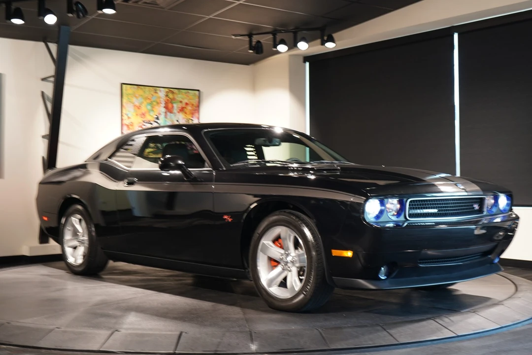 2009 Dodge Challenger 3rd Gen - Image 6 of 31