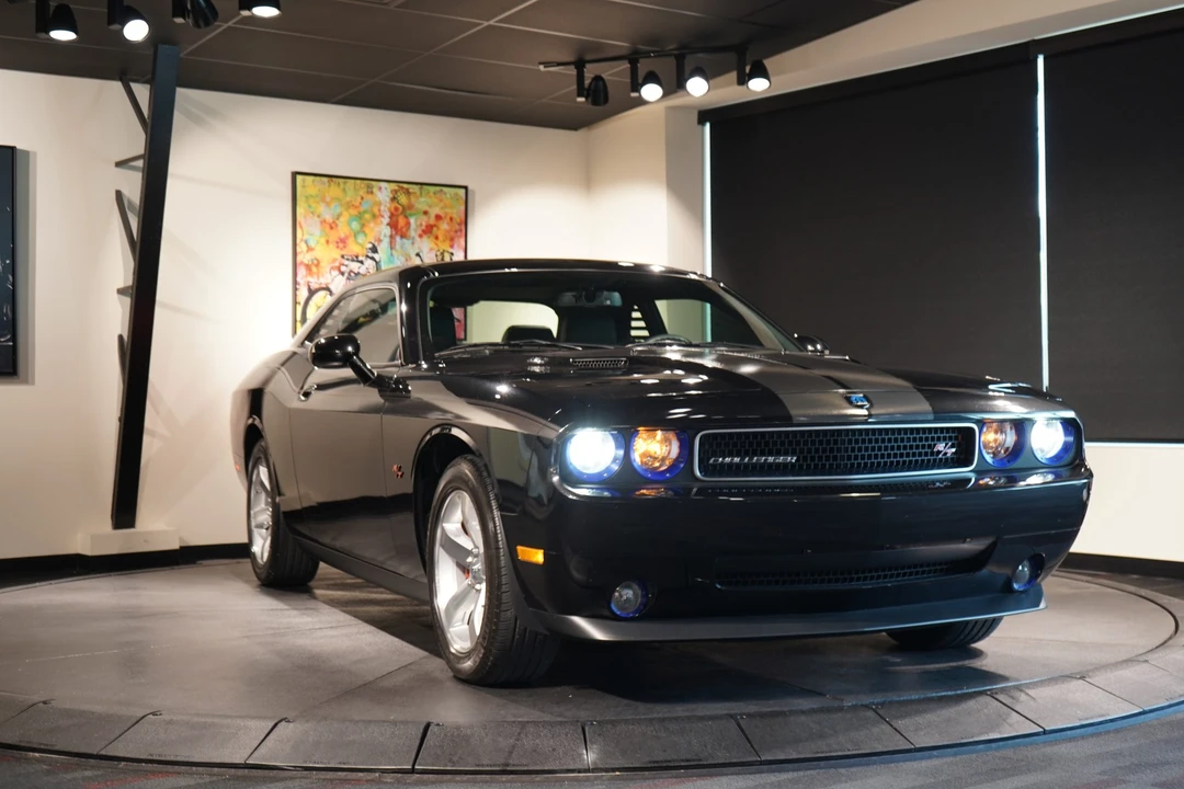 2009 Dodge Challenger 3rd Gen - Image 8 of 31