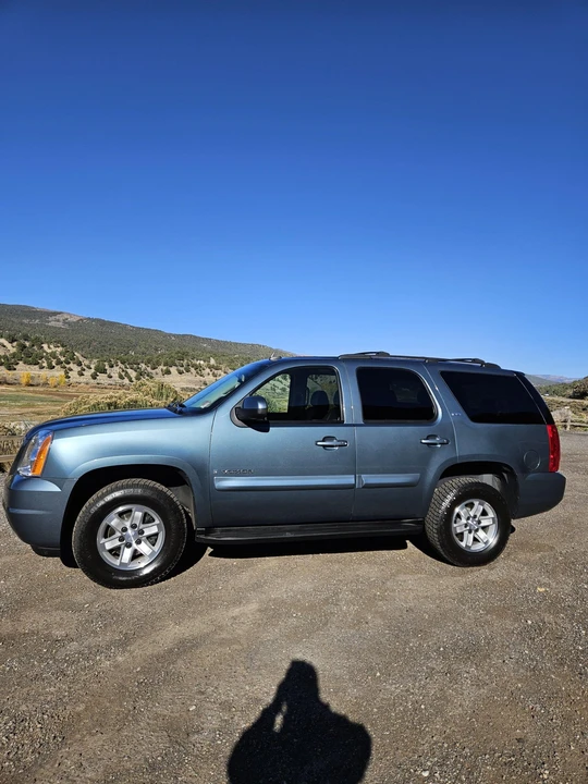 2009 GMC Yukon 3rd Gen - Image 5 of 31