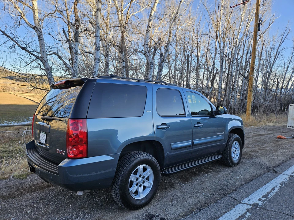 2009 GMC Yukon 3rd Gen - Image 10 of 31