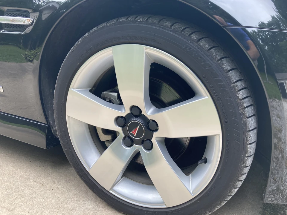2009 Pontiac G8 - Image 20 of 31