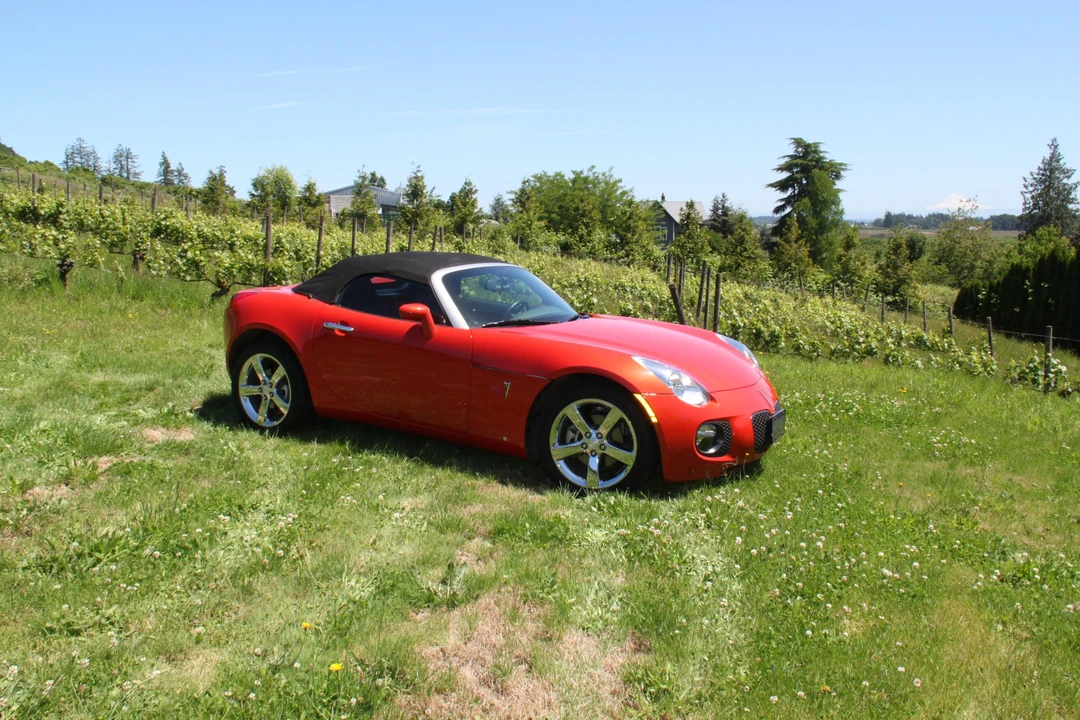 2009 Pontiac Solstice GXP - Image 5 of 31