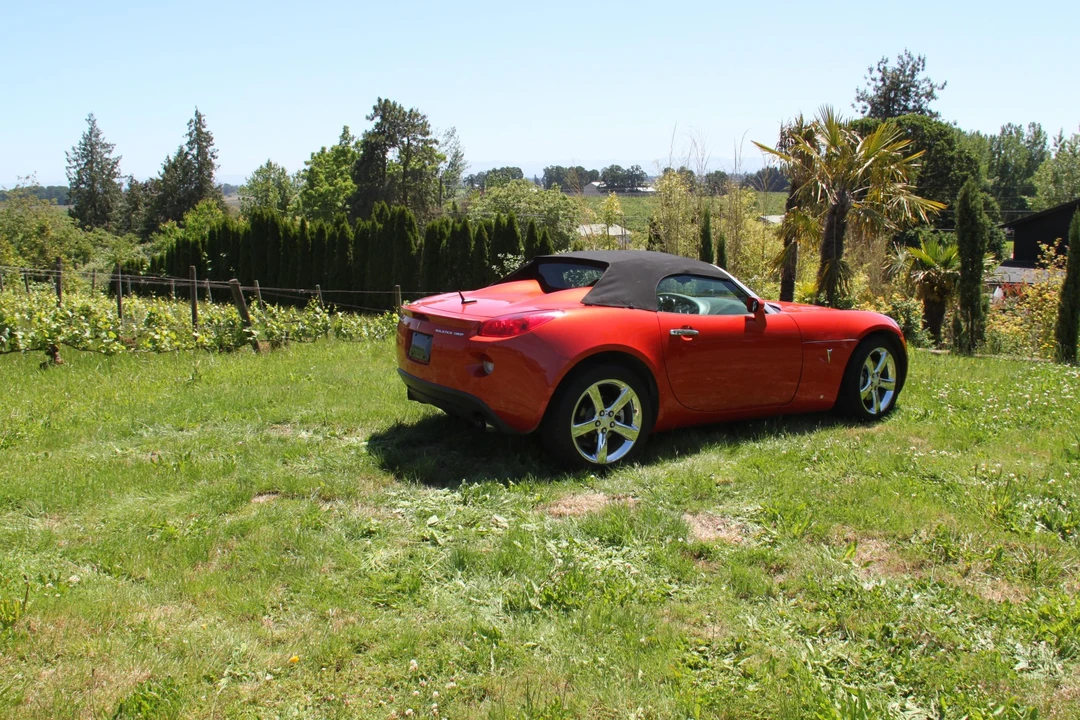 2009 Pontiac Solstice GXP - Image 7 of 31