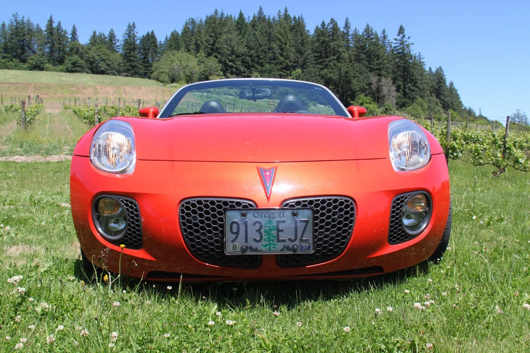 2009 Pontiac Solstice GXP - Image 13 of 31
