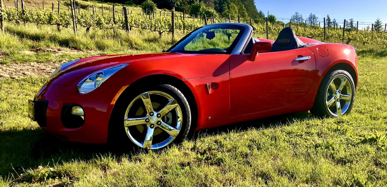 2009 Pontiac Solstice GXP - Image 23 of 31