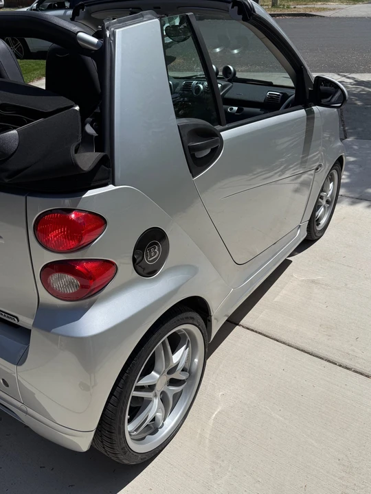 2009 Smart Fortwo 2nd Gen - Image 20 of 31