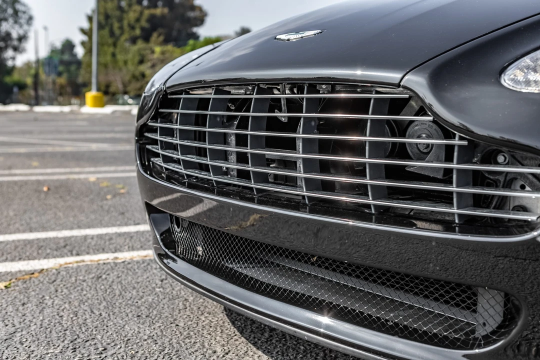 2010 Aston Martin V8 Vantage (2006-2017) - Image 25 of 31